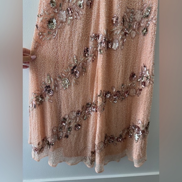 MAC DUGGAL Pink Embellished Bateau Neck Cap Sleeve Floral Beaded Trumpet Gown 2 - Picture 14 of 15